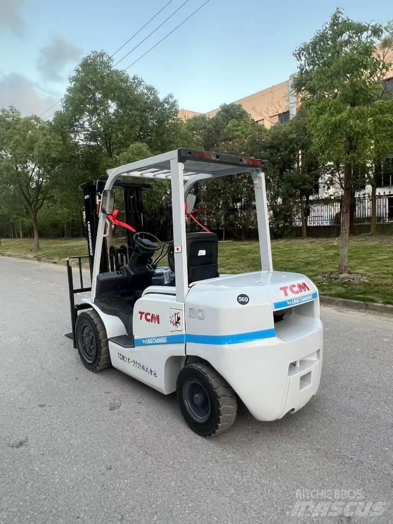 TCM fd30 Diesel gaffeltrucks