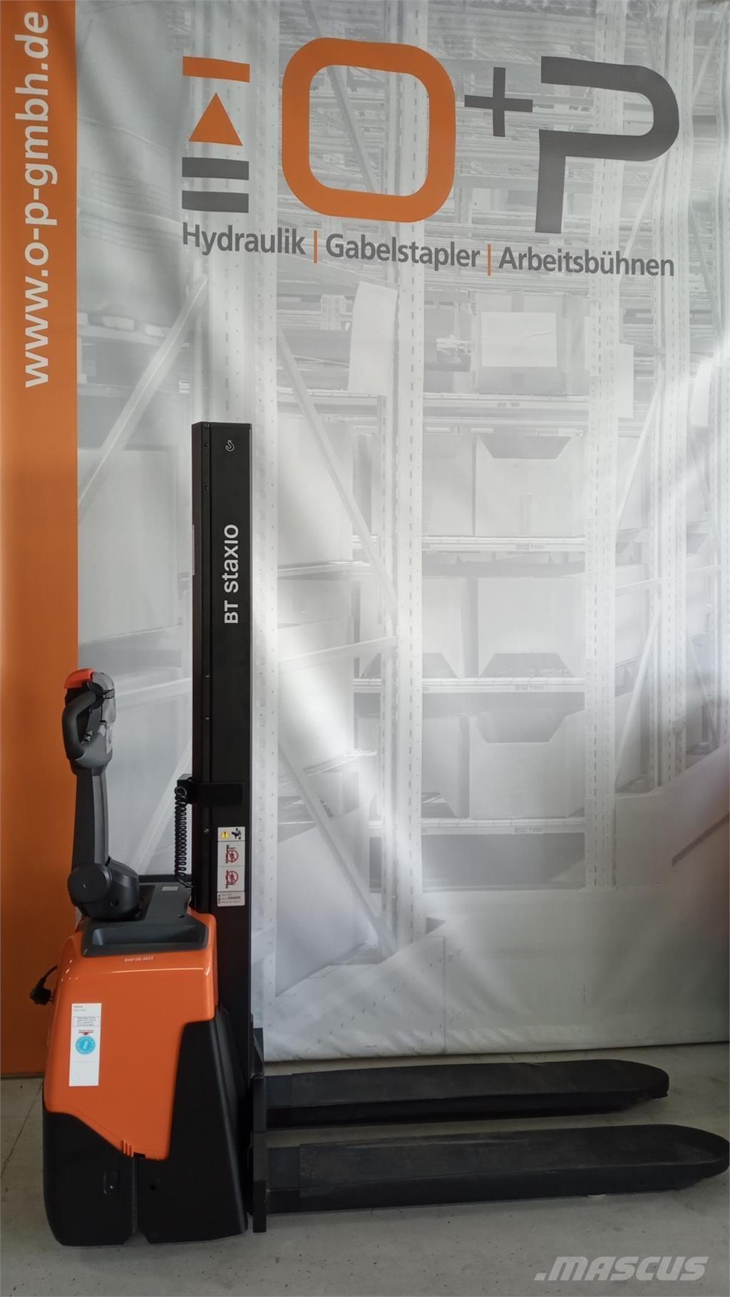 Toyota HWE100 Selvkørende stablere