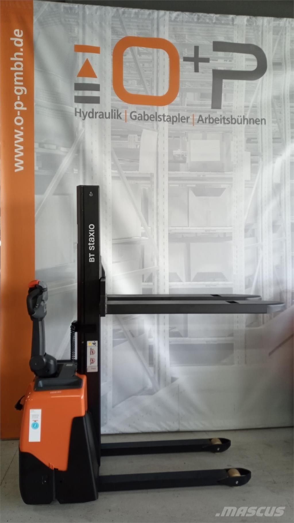 Toyota HWE100 Selvkørende stablere