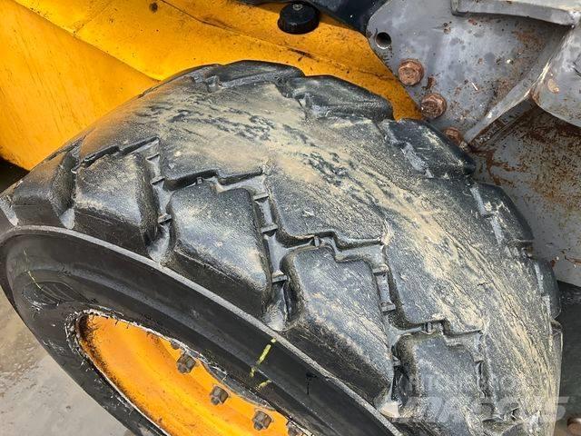 JCB 225 Minilæsser - skridstyret