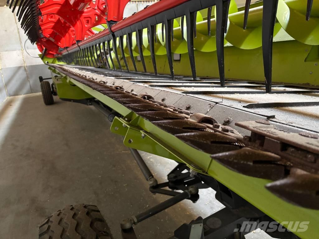 CLAAS LEXION 8800 TT Mejetærskere