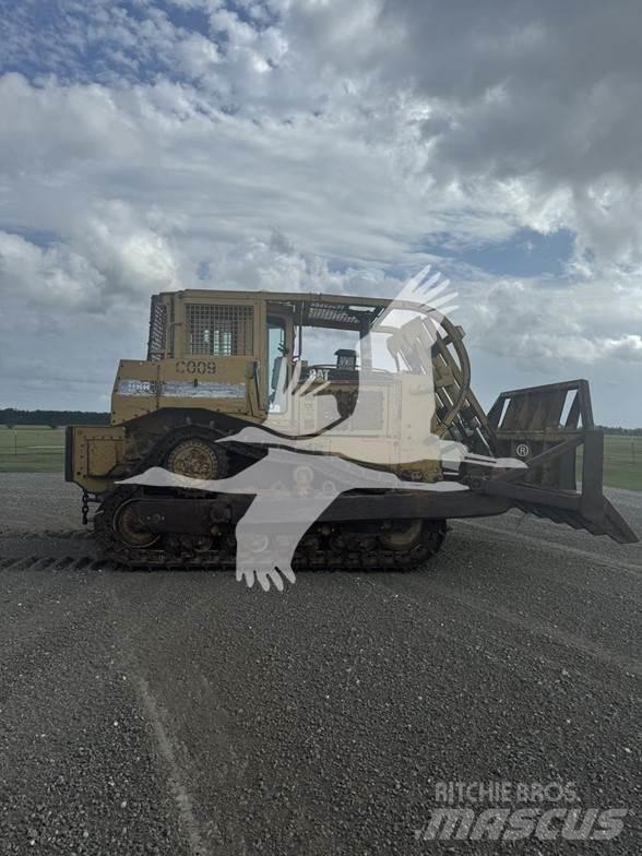 CAT D8R Bulldozer på larvebånd