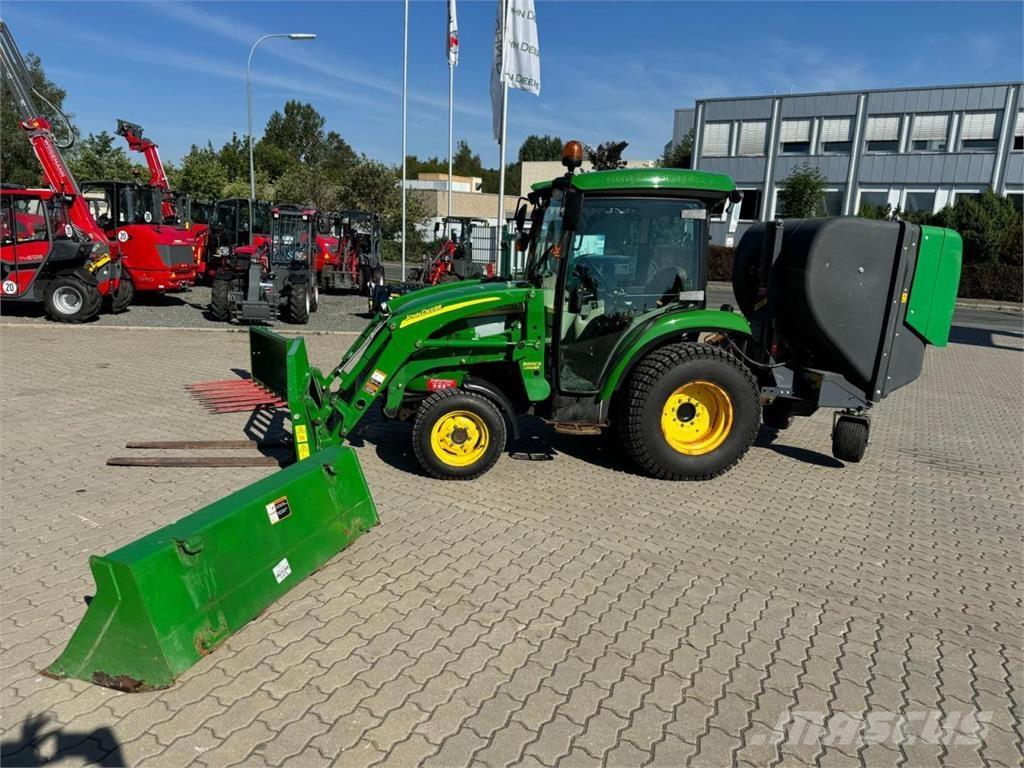 John Deere 3720 Kompakte traktorer