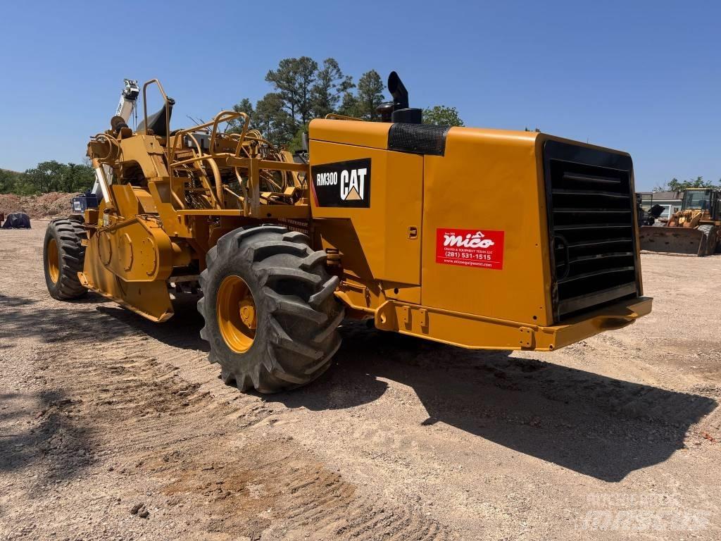 CAT RM 300 Asfaltrecyclere