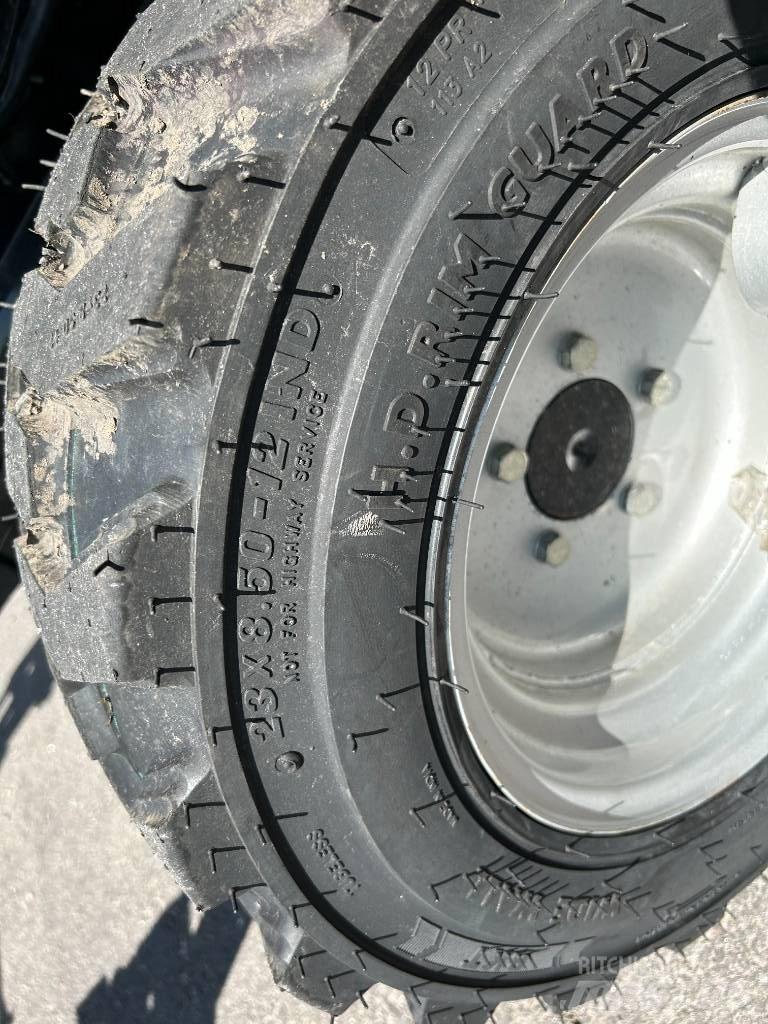 Solis 22 Kompakte traktorer