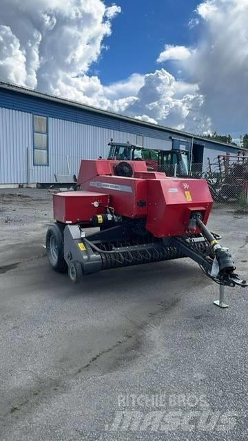 Massey Ferguson 1840 Pressere til firkantede baller