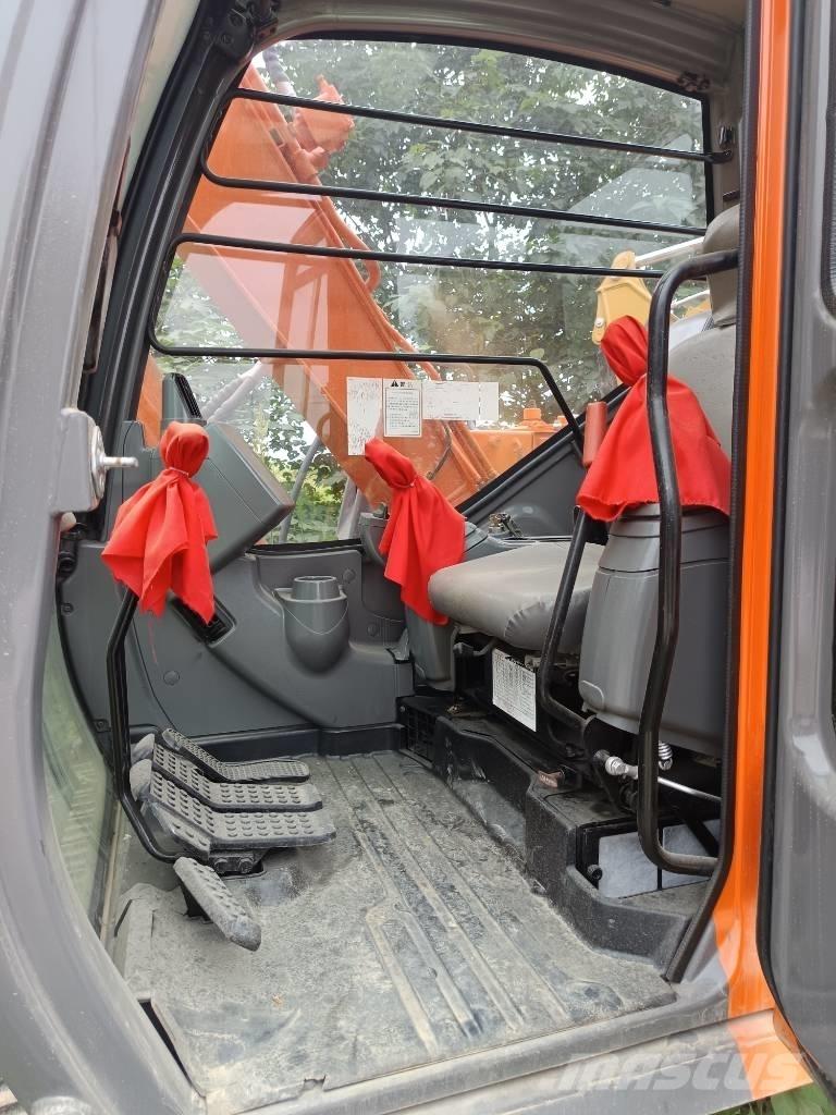 Hitachi ZX 80 Midi-gravemaskiner 7t - 12t