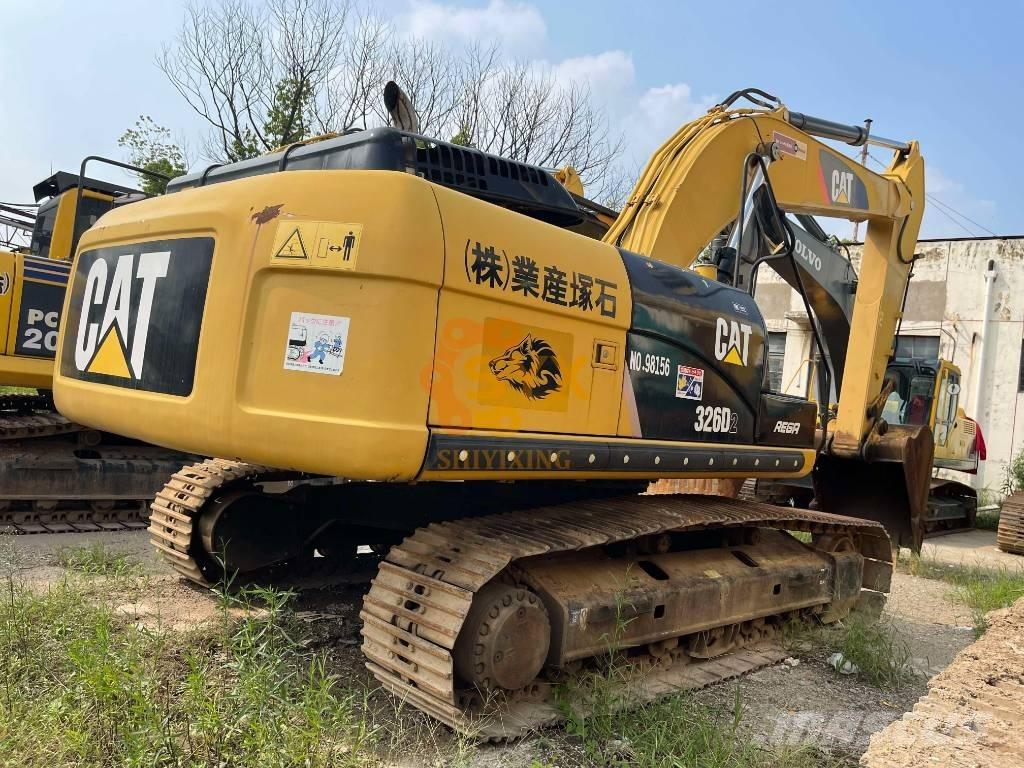CAT 326 D2 Gravemaskiner på larvebånd
