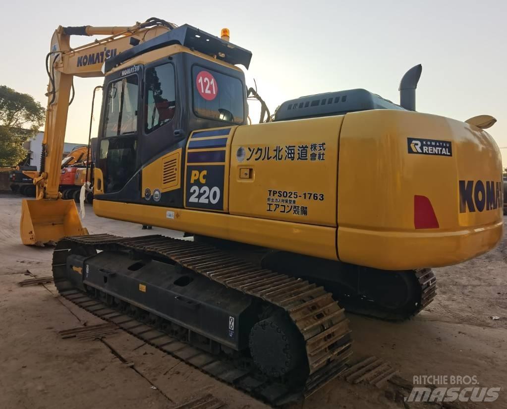 Komatsu PC 220-7 Gravemaskiner på larvebånd