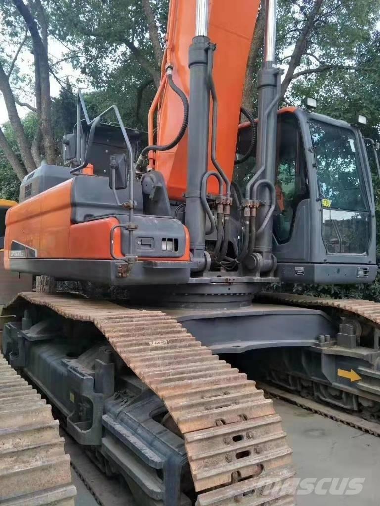 Doosan DX 530 LC-5 Gravemaskiner på larvebånd