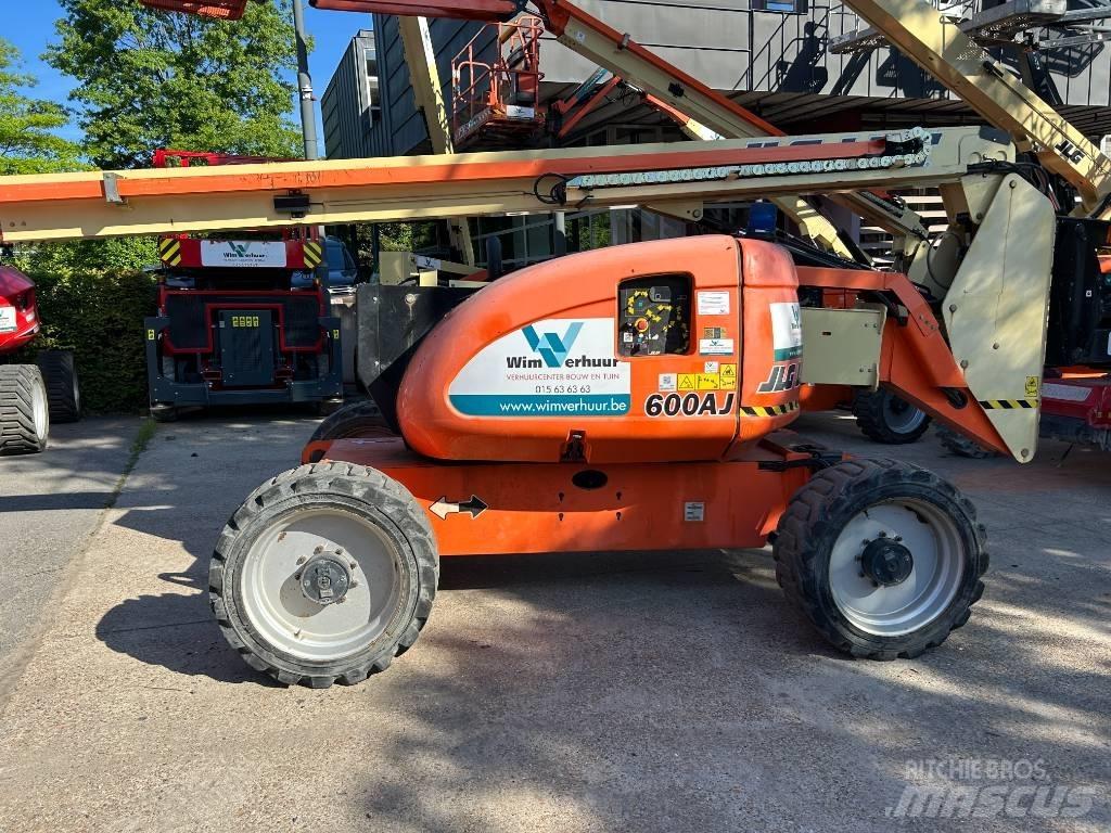 JLG 600 AJ Bomlifte med knækarm