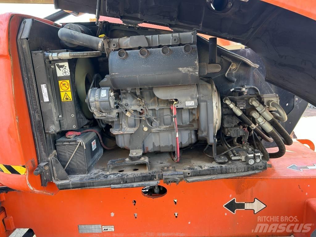 JLG 600 AJ Bomlifte med knækarm