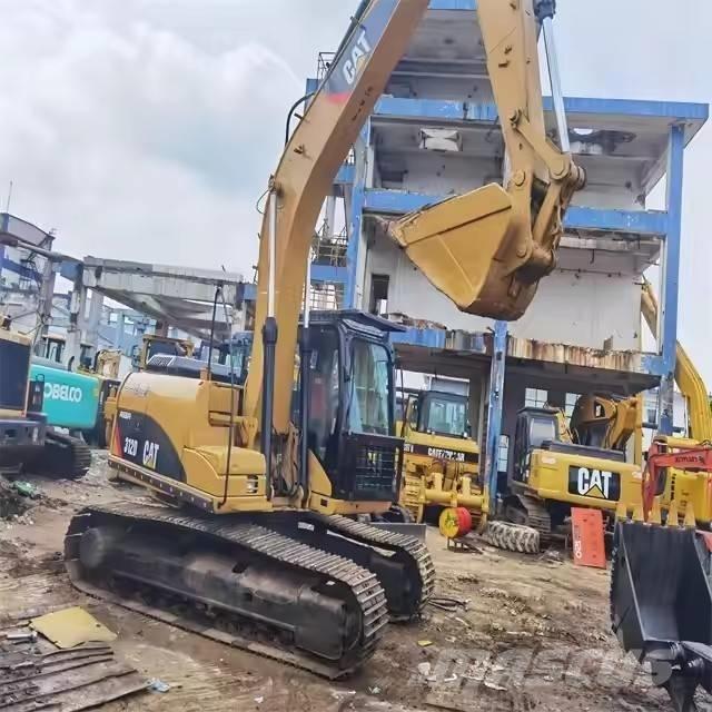 CAT 312 D Gravemaskiner på larvebånd