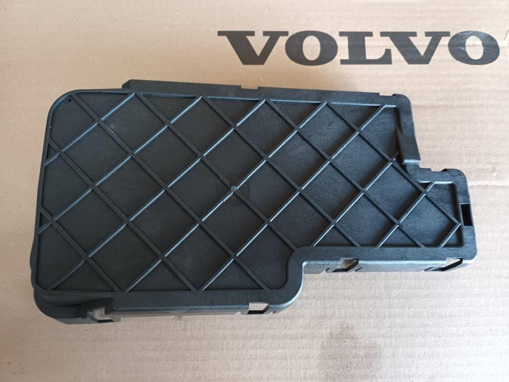 Volvo COVER 8171381 Chassis og suspension
