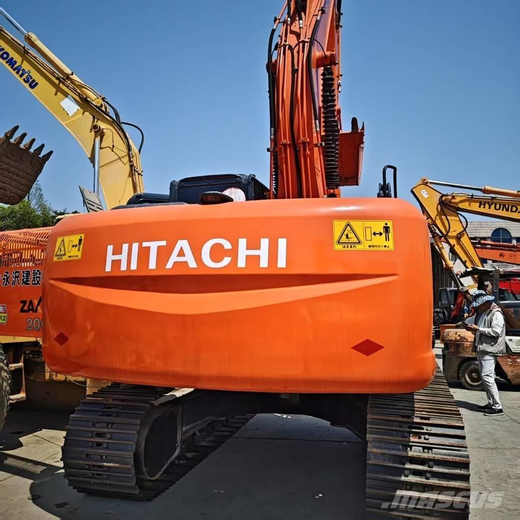 Hitachi ZX 210 Gravemaskiner på larvebånd