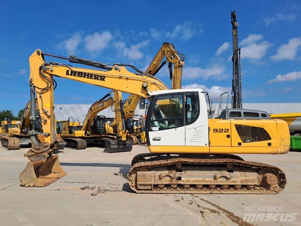Liebherr R922LC Gravemaskiner på larvebånd