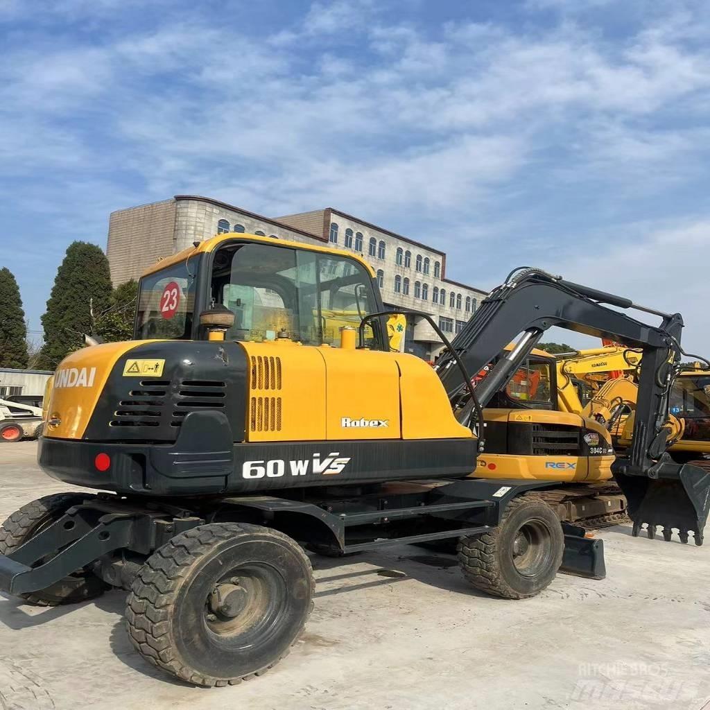 Hyundai R60W-9 Gravemaskiner på hjul