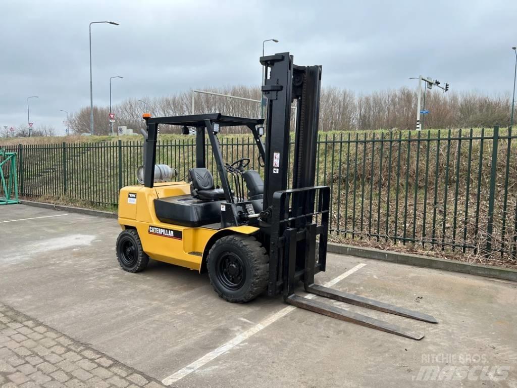 CAT GP 40 K L LPG gaffeltrucks