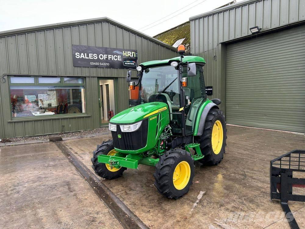 John Deere 4049 R Kompakte traktorer