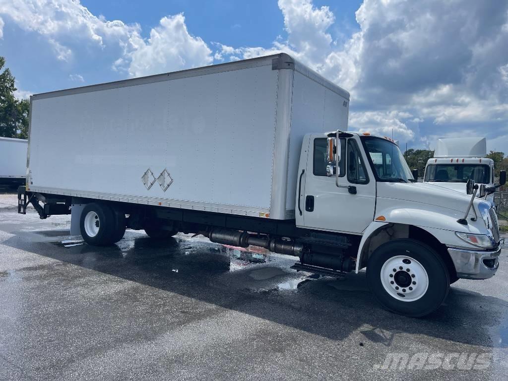 International 4300 Fast kasse