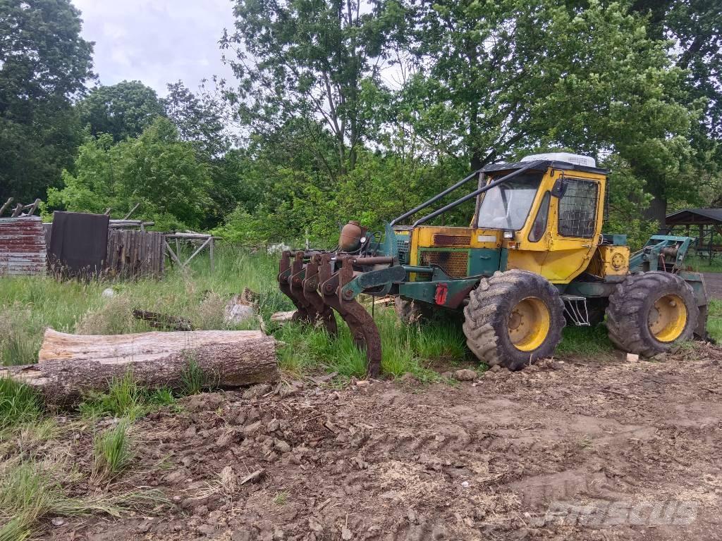 HSM 807 Skovbrugstraktorer