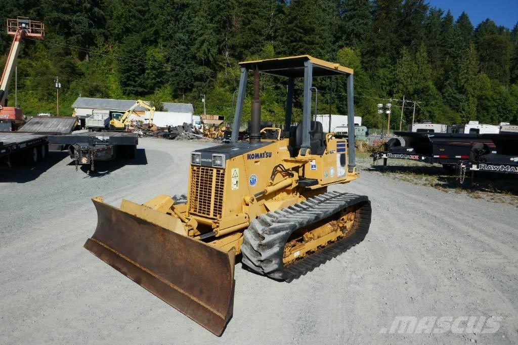 Komatsu D 21 P-8 Bulldozer på larvebånd