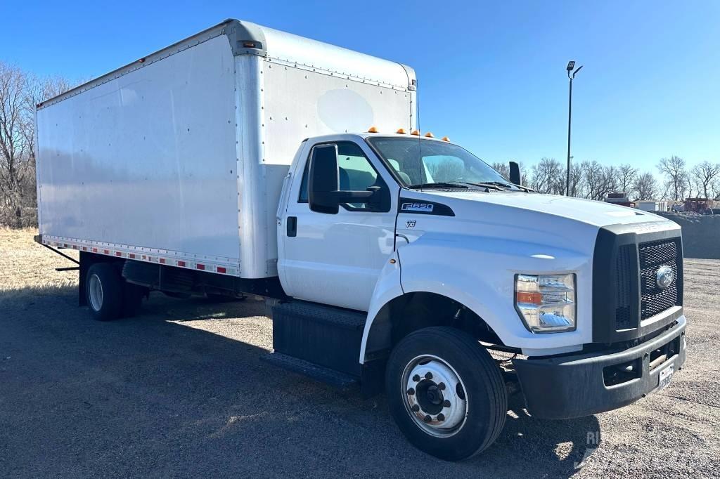 Ford F 650 Fast kasse