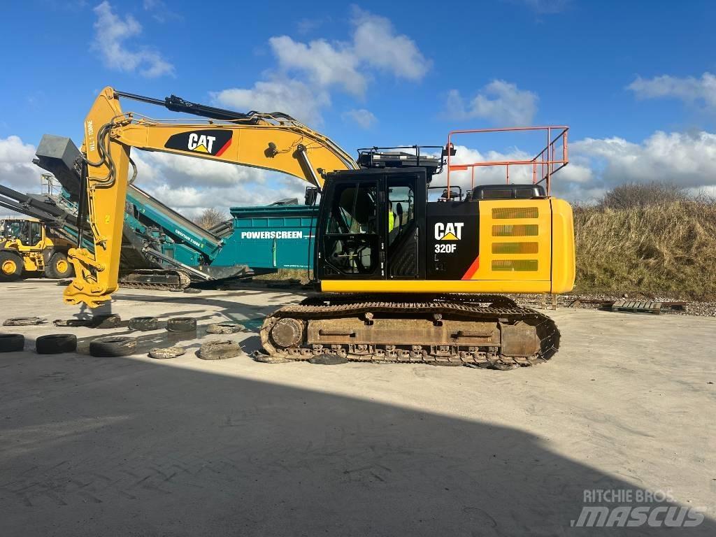 CAT 320FL Gravemaskiner på larvebånd