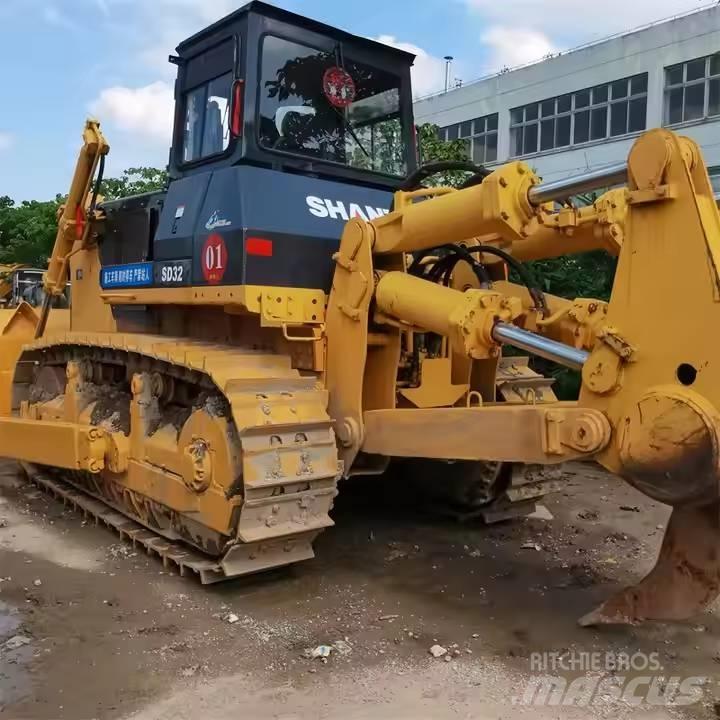 Shantui SD32 Bulldozer på larvebånd