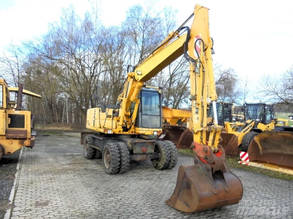 Komatsu PW 130ES-6K Gravemaskiner på hjul