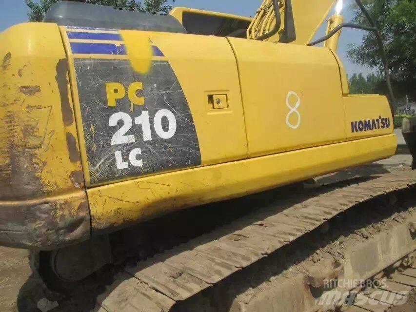 Komatsu PC 210-7 Gravemaskiner på larvebånd