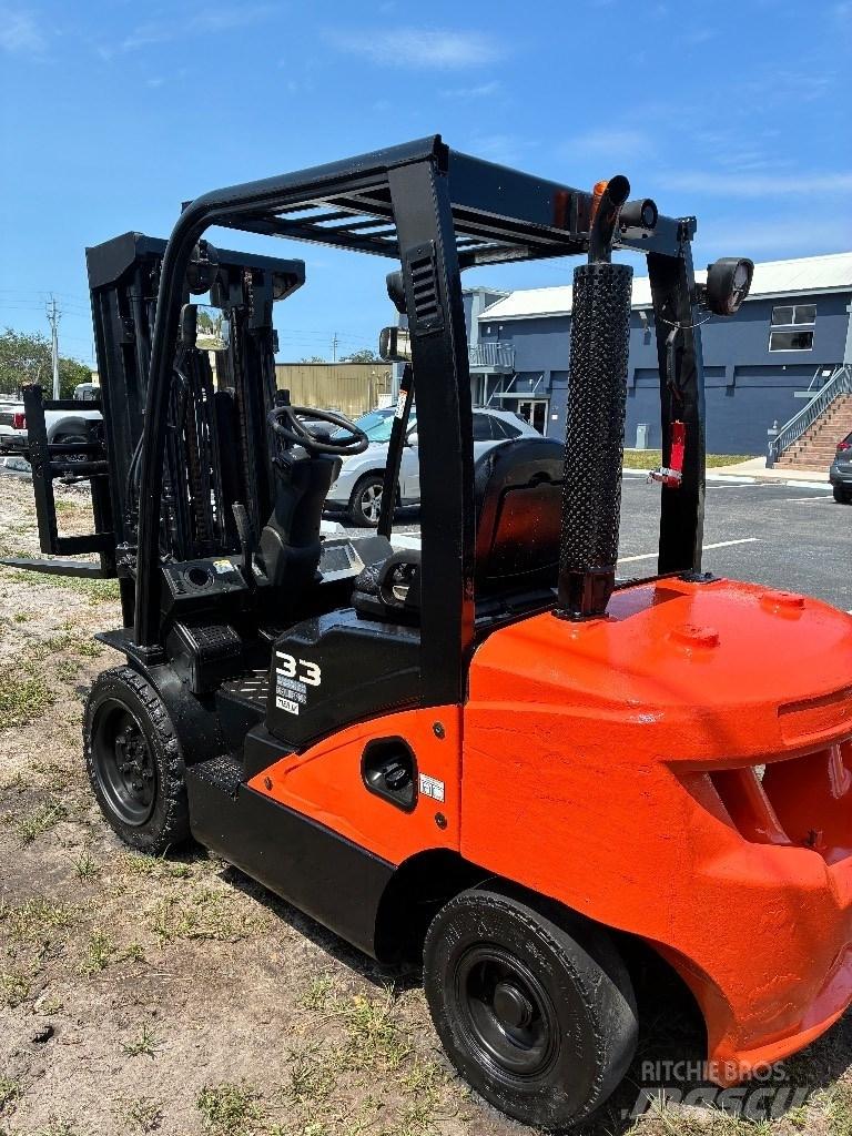 Doosan D 33 S-7 Gaffeltrucks - andre