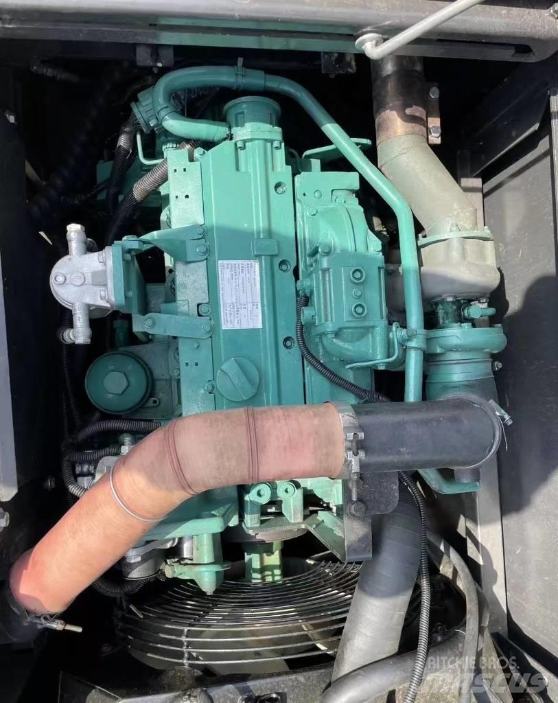 Volvo 140 Gravemaskiner på larvebånd