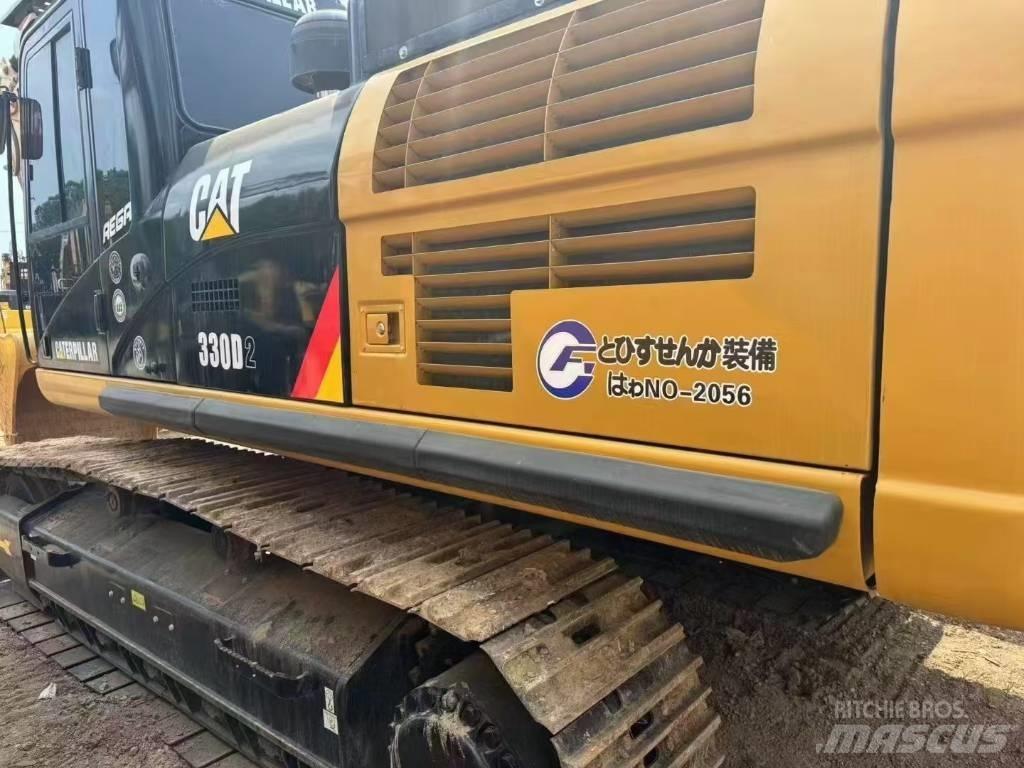 CAT CAT330D2 Gravemaskiner på larvebånd