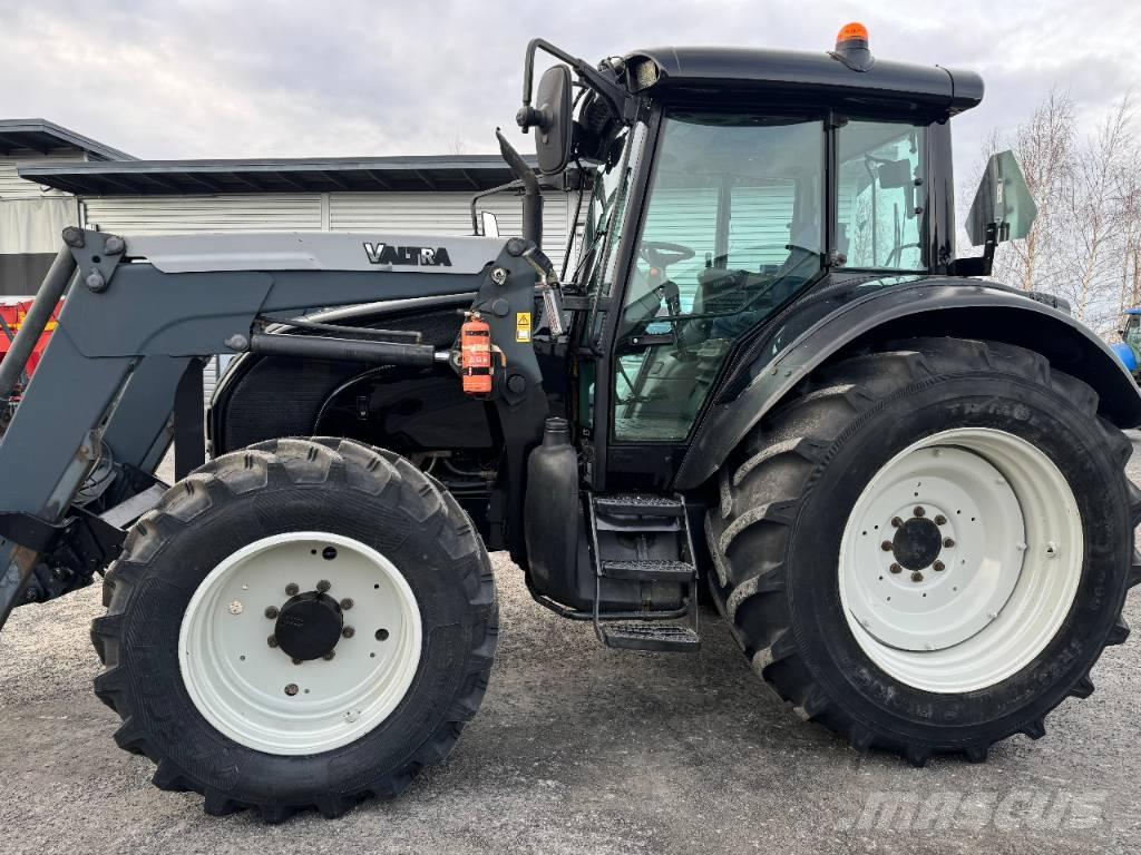 Valtra C 130 Traktorer