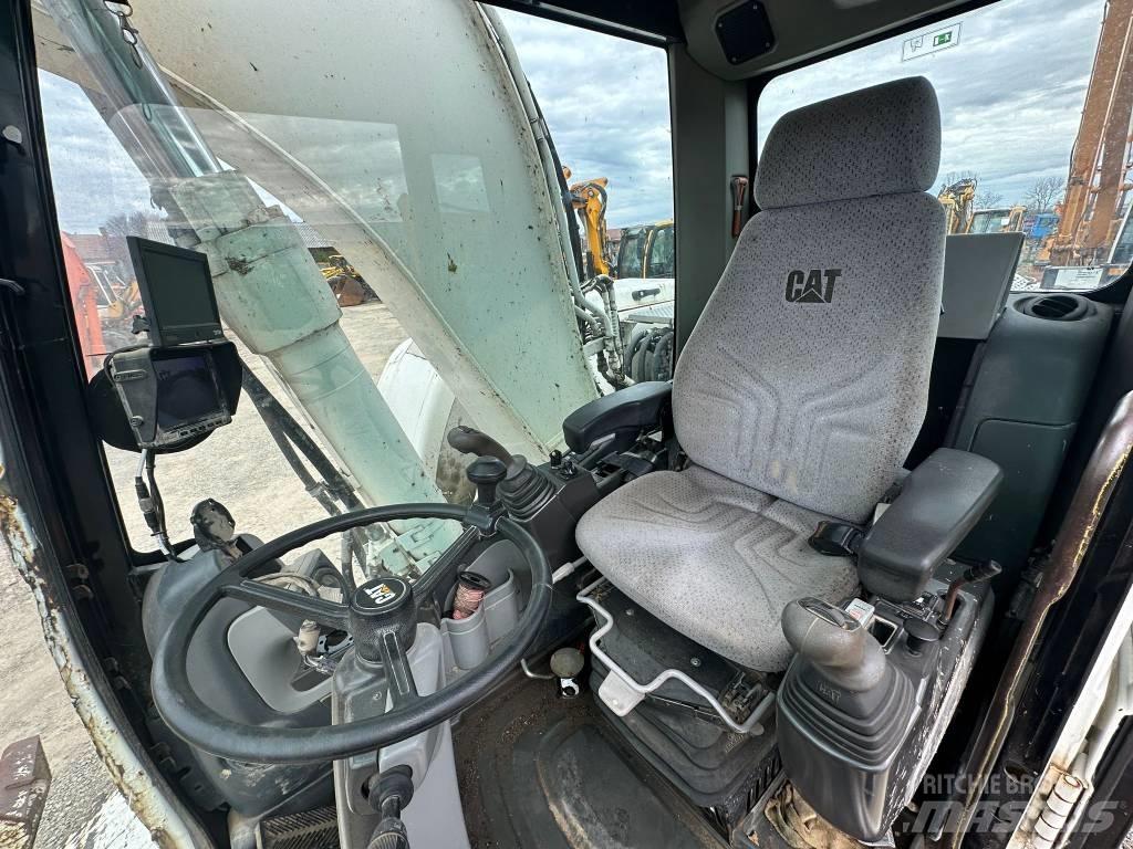 CAT M 316 D Gravemaskiner på hjul