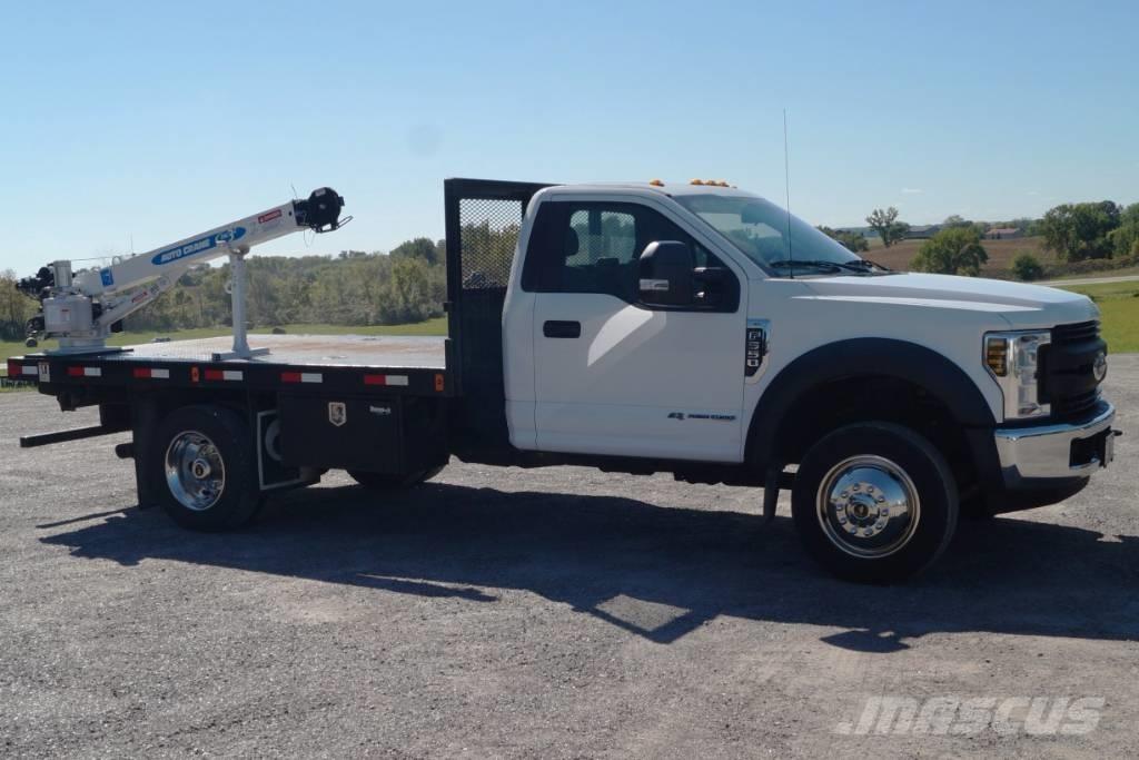 Ford F 550 XL SD Lastbil med kran