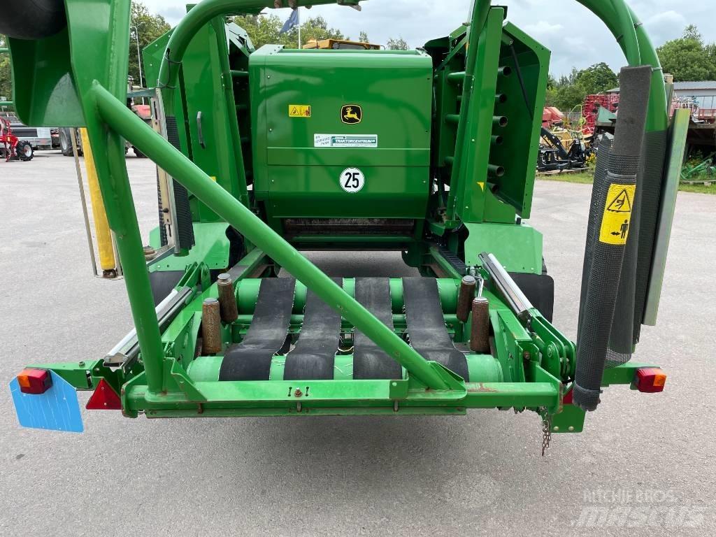 John Deere 744 H Rundballe-pressere