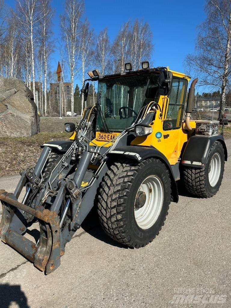 Wille 625C Kompakte traktorer