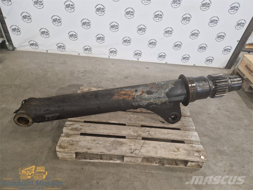 Komatsu 130F Kraner til udkørselsmaskiner