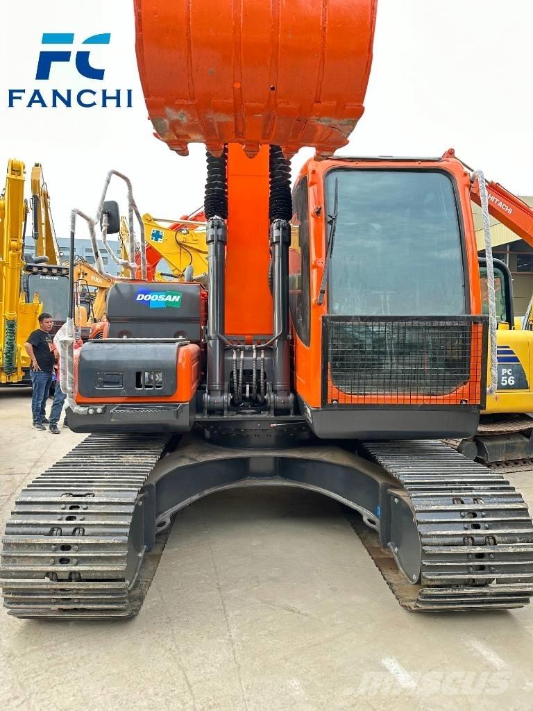 Doosan dx150 Gravemaskiner på larvebånd