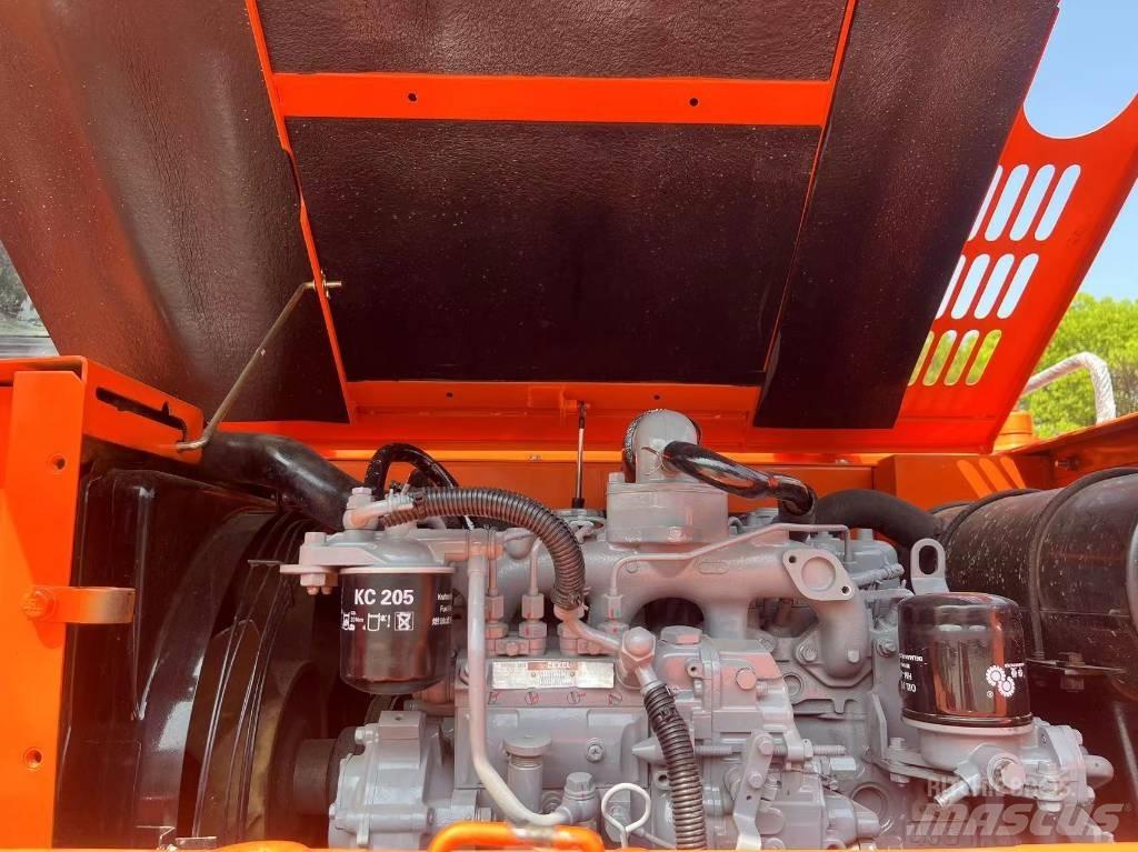 Hitachi ZX70 Gravemaskiner på larvebånd