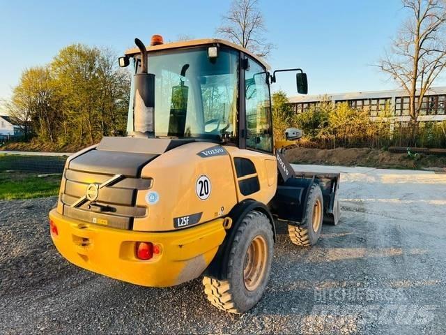 Volvo L25FZ Minilæsser - skridstyret