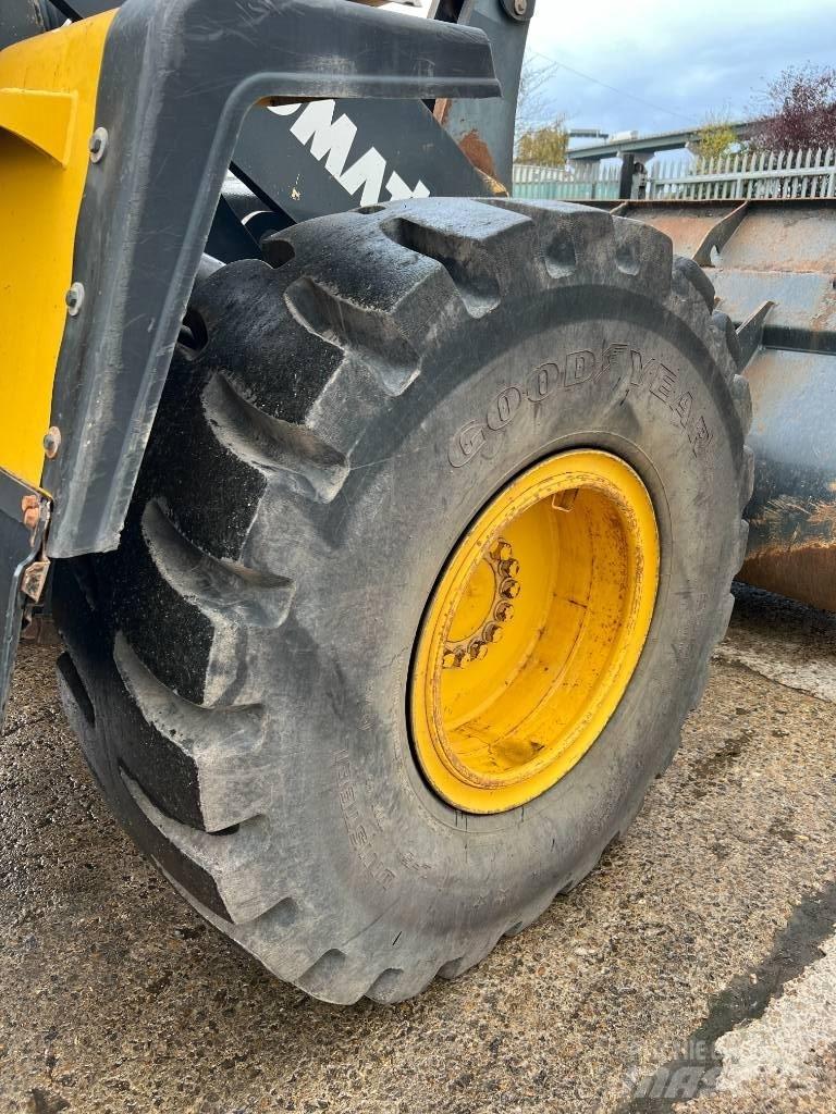 Komatsu WA320PZ-6 Læssemaskiner på hjul