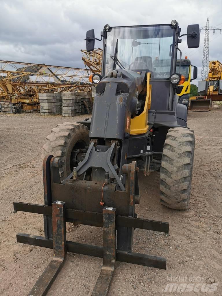 Mecalac AS 700 Læssemaskiner på hjul