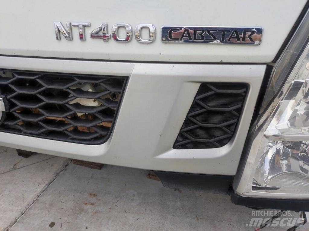 Nissan NT400 Kabiner og interiør