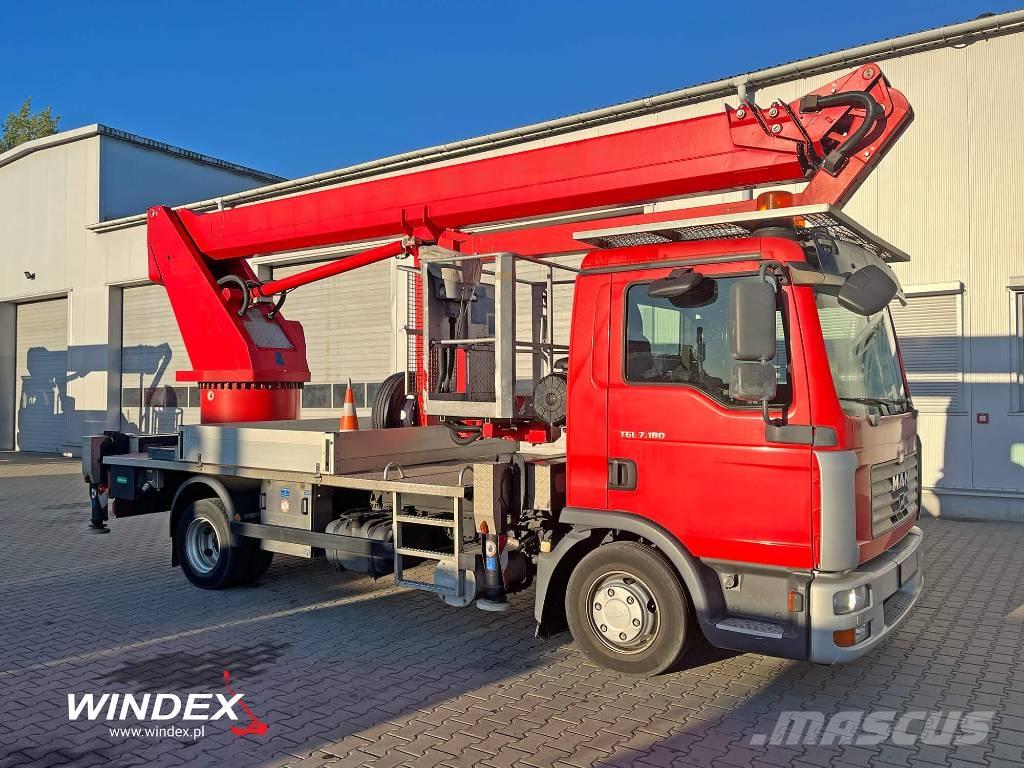 Wumag WT 250 Lastbilmonterede lifte