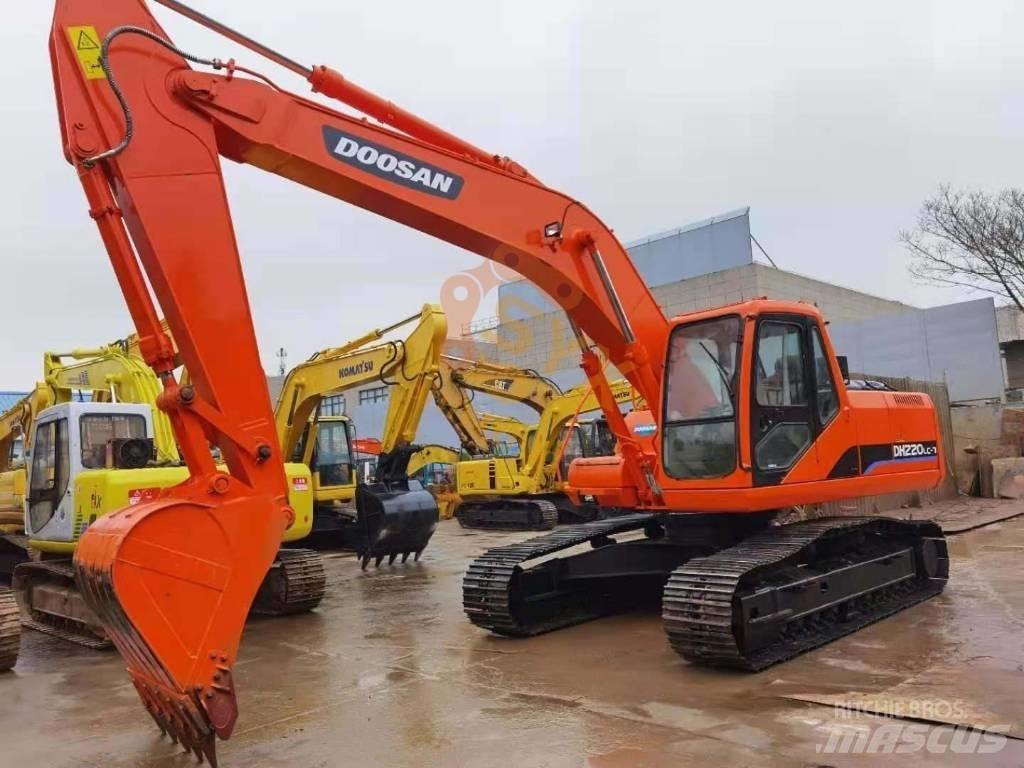 Doosan 220 LC-7 Gravemaskiner på larvebånd