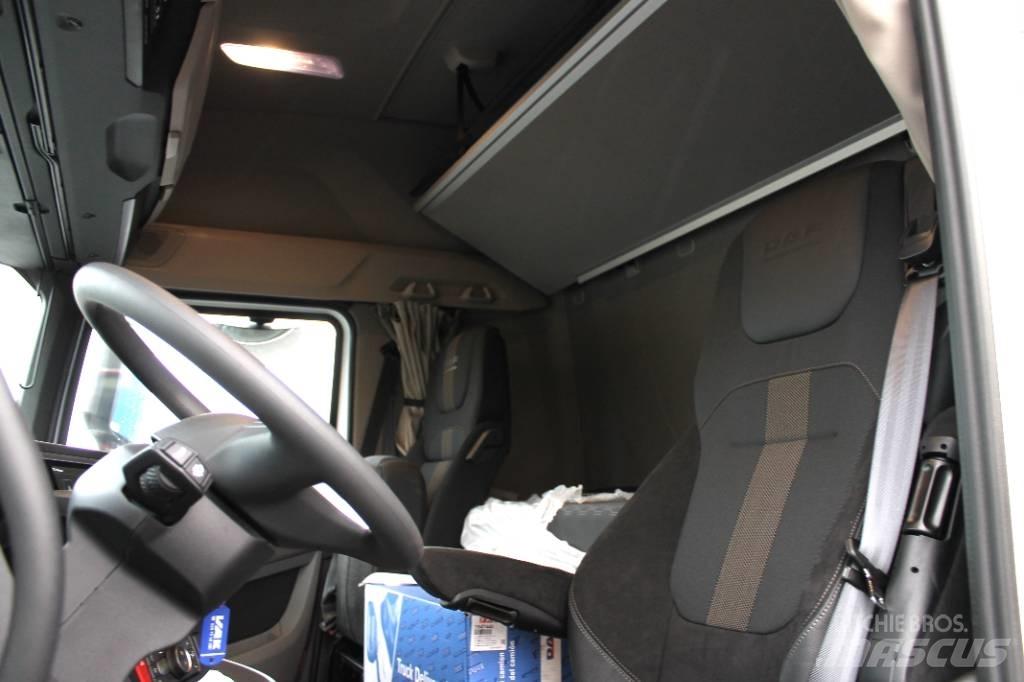 DAF XF530 FAS Lastbiler med containerramme / veksellad