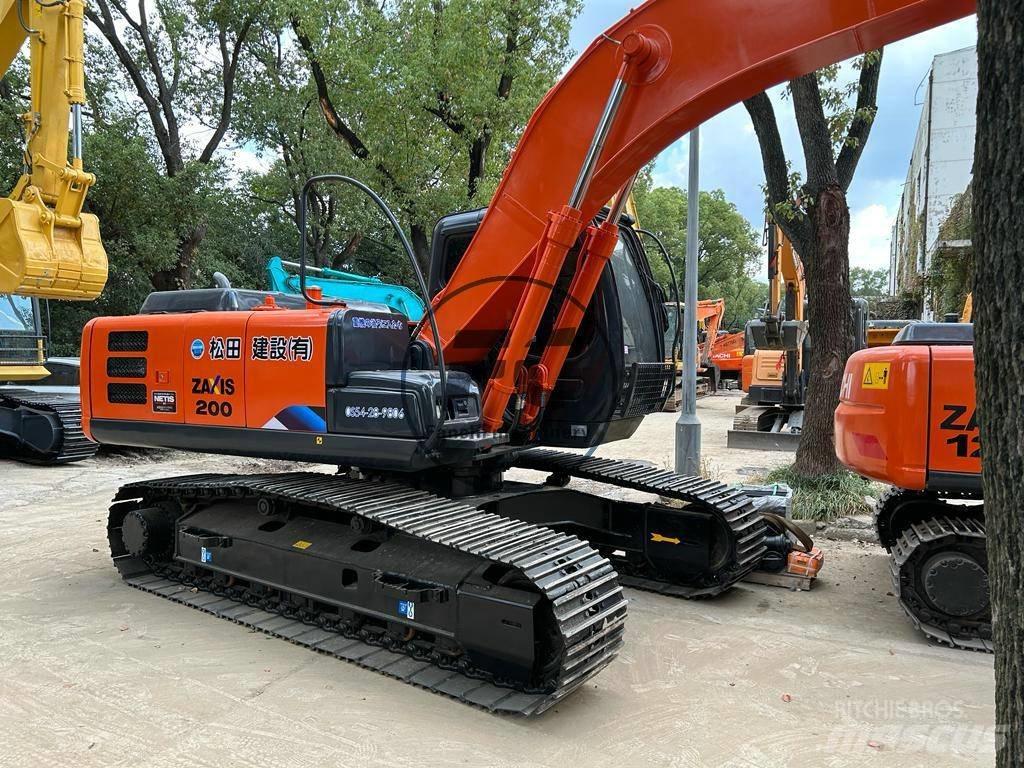 Hitachi ZX 200-6 Gravemaskiner på larvebånd